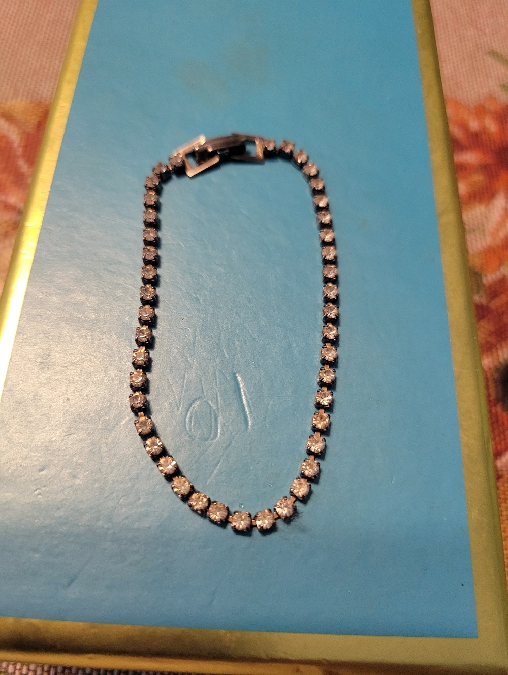 Vintage-Tone Clear Crystal Tennis Bracelet - Elegant Women's Jewelry